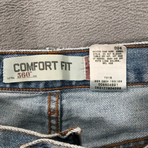 Vintage Levi's 560 Comfort Fit Jeans Mens 31x30 Denim Blue Loose Fit Taper Y2K * - Picture 2 of 13